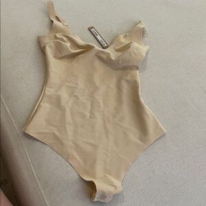 Skims body plunge bodysuit